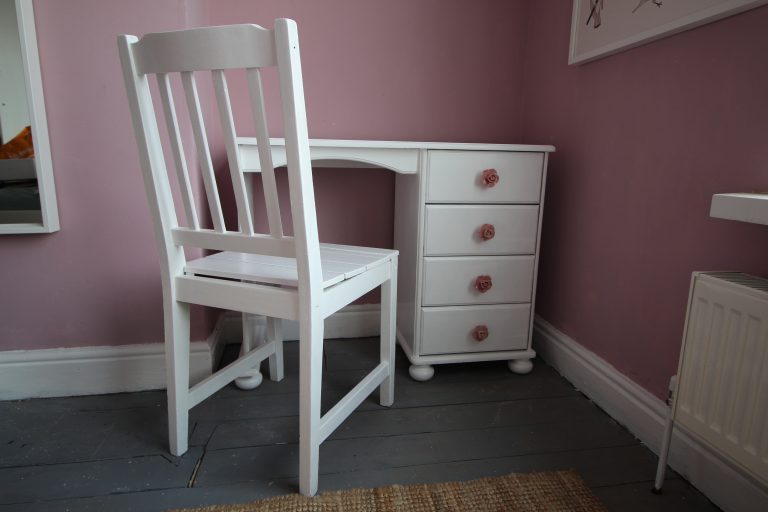 How to upcycle an old dressing table • Turning a House into a Home